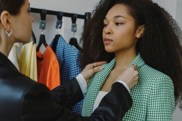 Stylish Sustainability: Innovative Ideas for Displaying Recycled Plastic Accessories